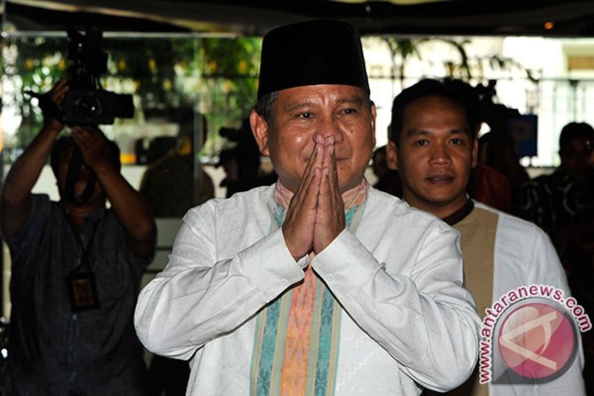 Prabowo hadiri pelantikan Presiden terpilih Jokowi