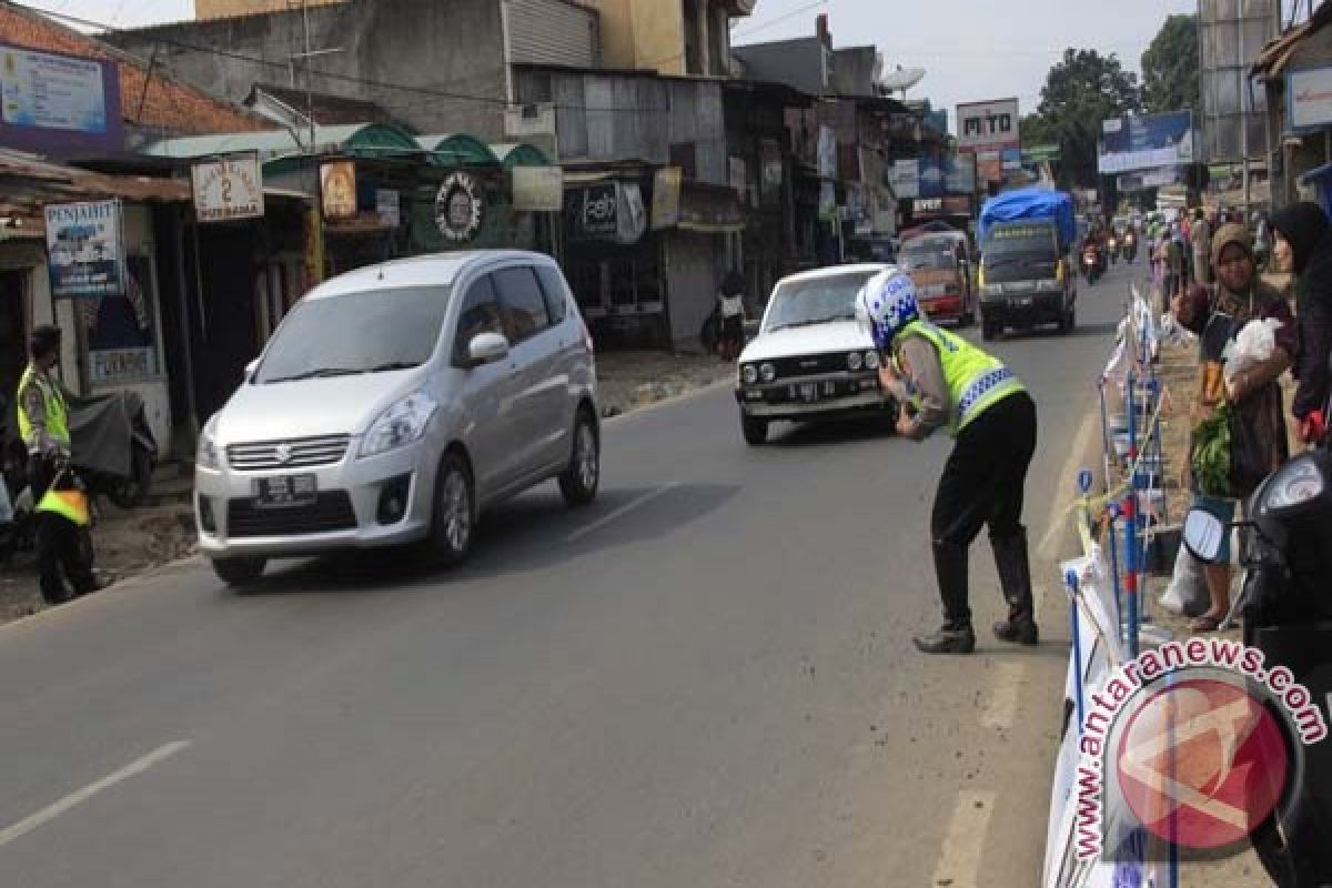 PNS diimbau mulai masuk kantor pada 4 Agustus