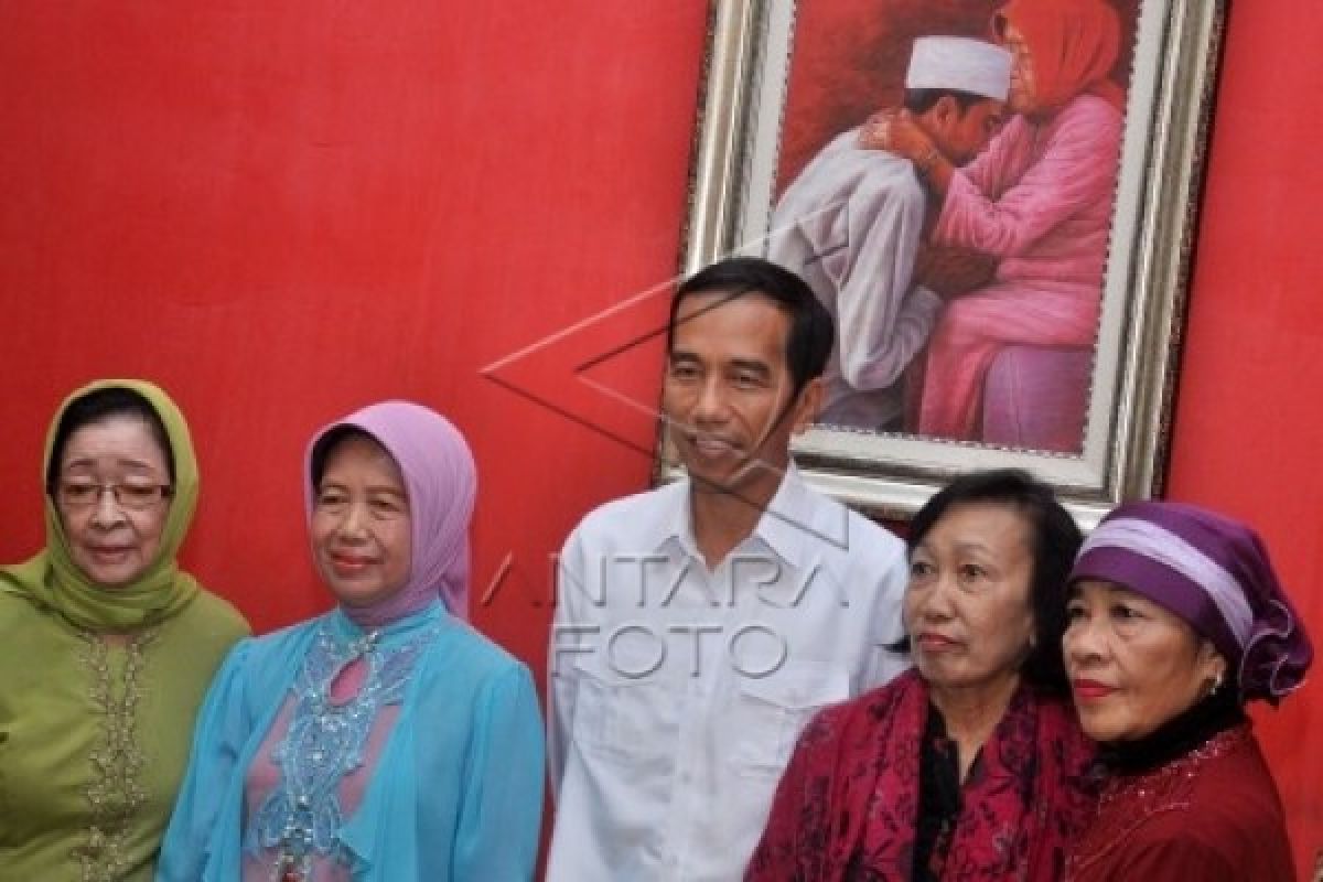 Jokowi Buka 'Open House' di Solo, Ribuan Warga Hadir