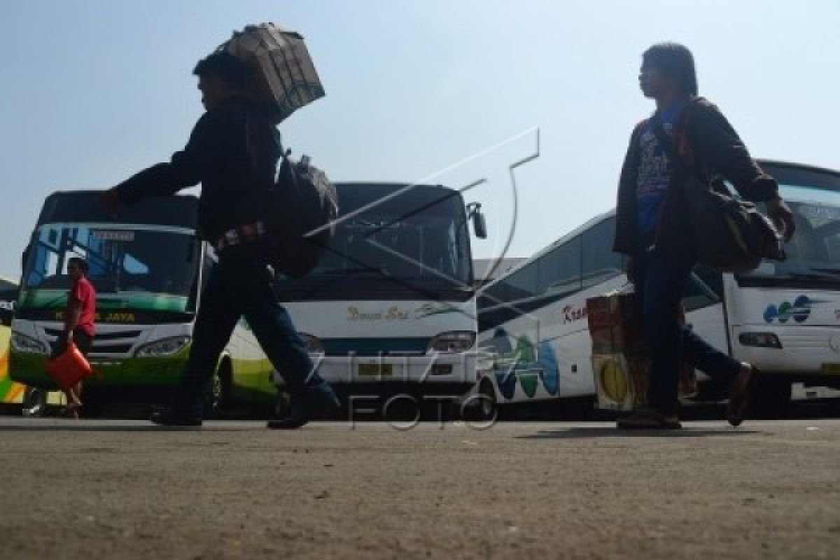 Polisi siapkan vaksinasi bagi pemudik di Terminal Bus Tanjung Priok