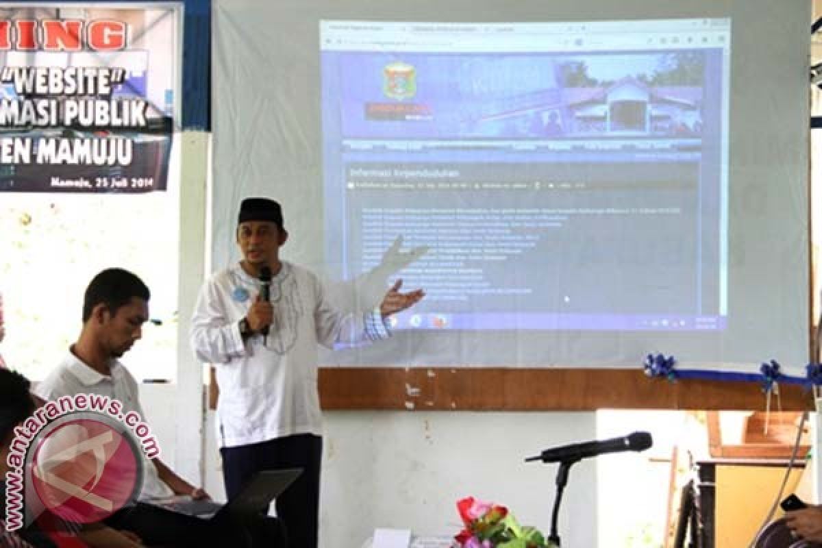 Disdukcapil Perkenalkan Website dan Ruang Perekaman e-KTP