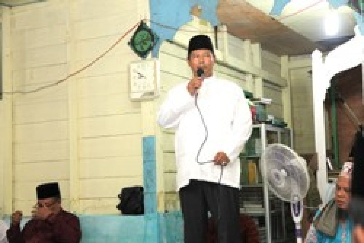 Wabup Anambas Kunjungi Masjid Terbengkalai