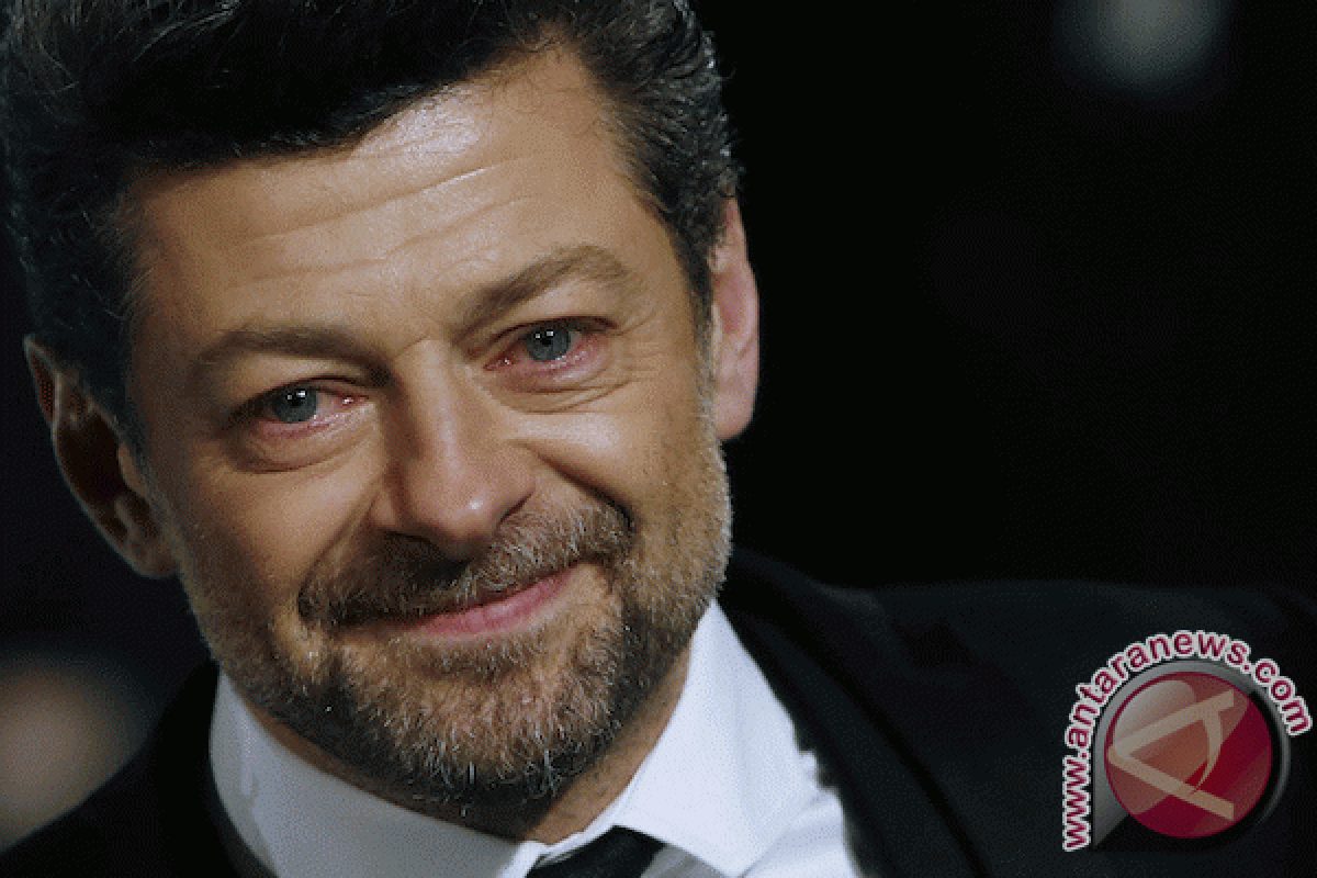 Andy Serkis Sutradarai Film 