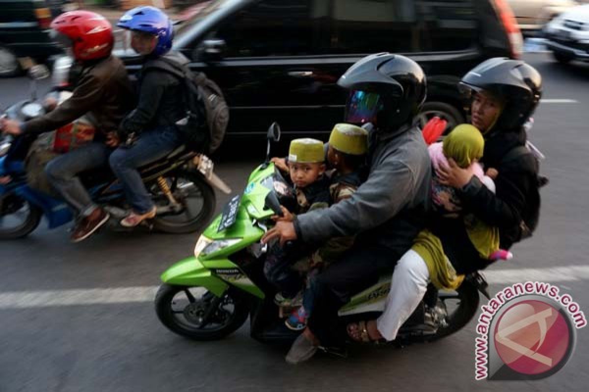 Arus balik mudik di Tangerang mulai terlihat