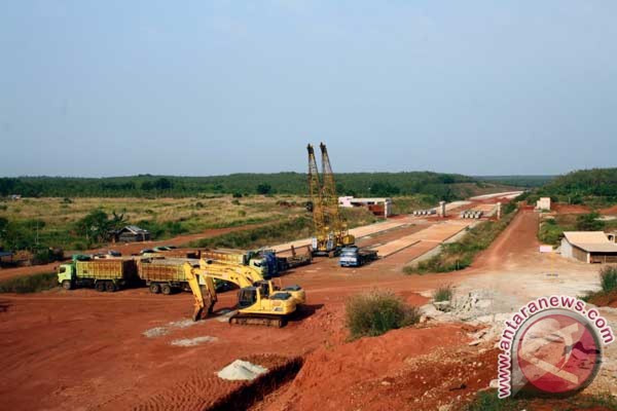 Tol Cileunyi-Tasikmalaya agar dimulai 2016