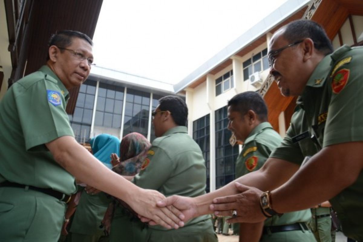 Wali Kota Pontianak Lantik 420 Pejabat 