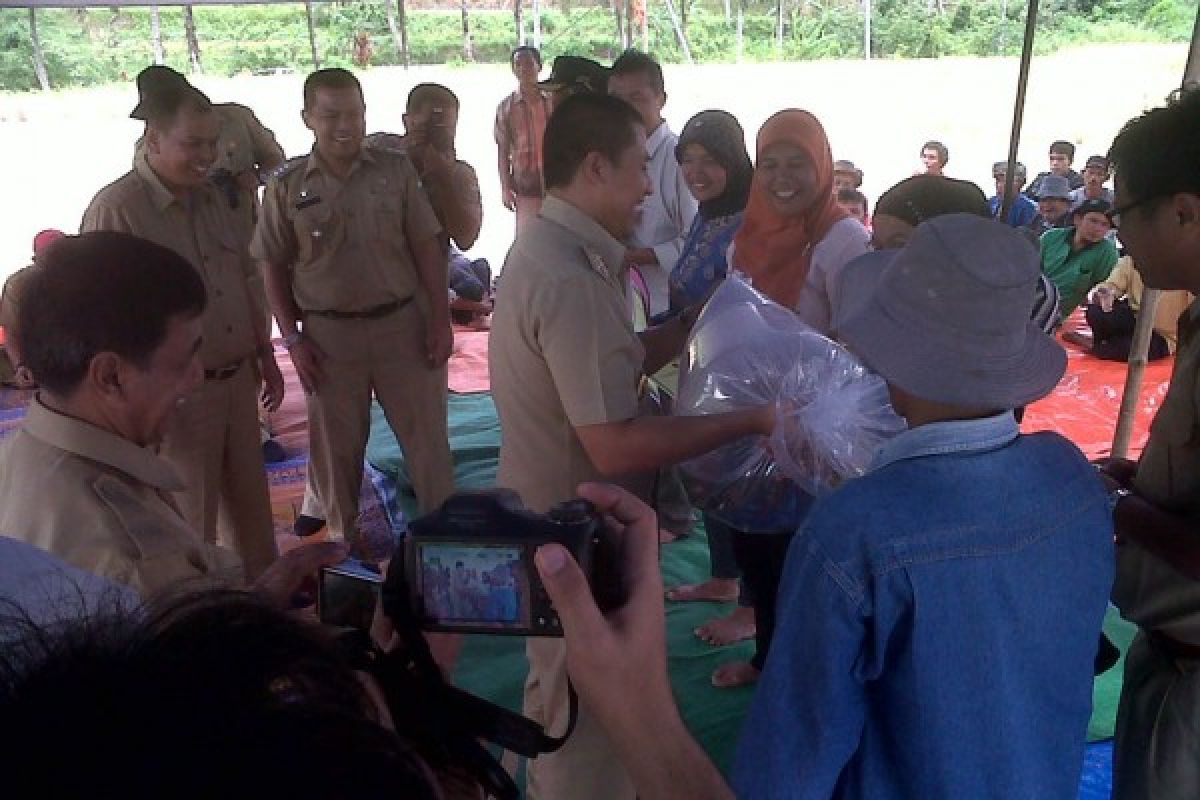 Pemkot Bantu Bibit Ikan Karang Taruna