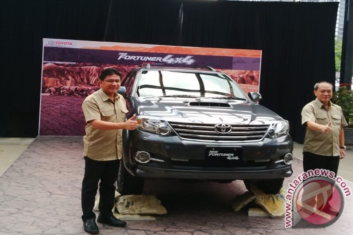 Lengkapi line-up, Toyota hadirkan Fortuner G 4x4 2.5 VNT Diesel A/T