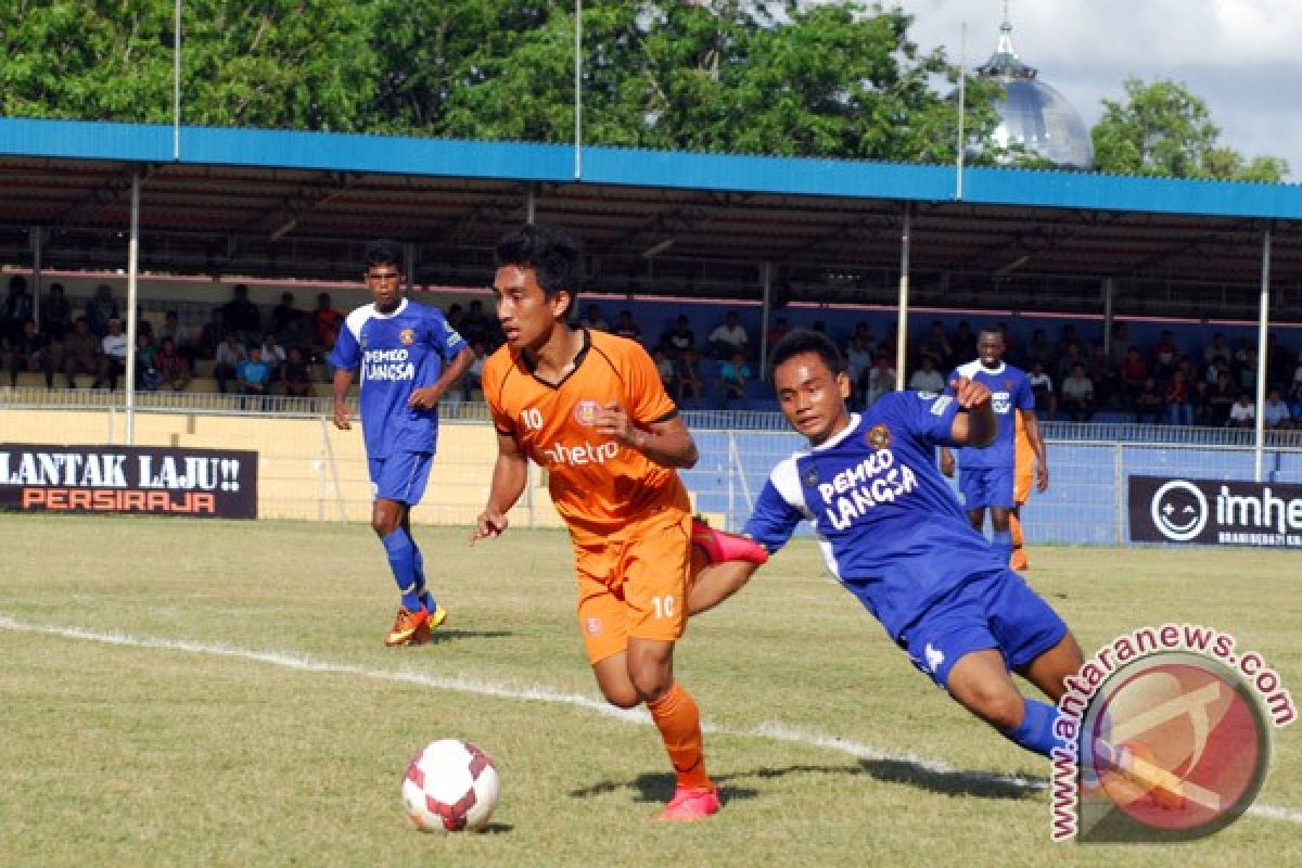 Persiraja Menang  2-1 di Kandang PSPS