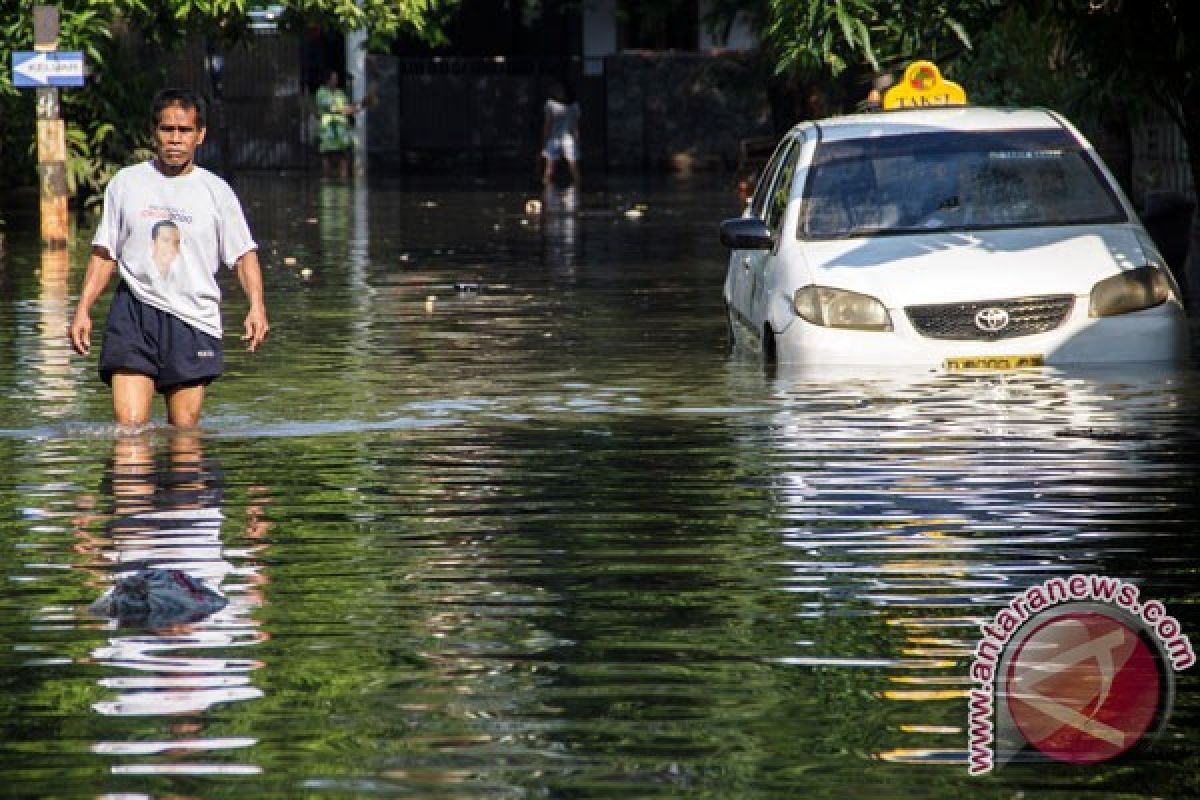 Syarat-syarat agar Jakarta bebas banjir