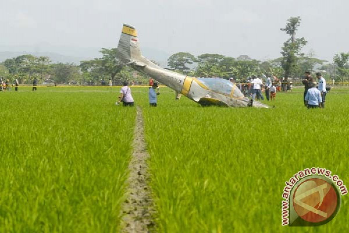 Basarnas Mataram perpanjang pencarian pesawat latih