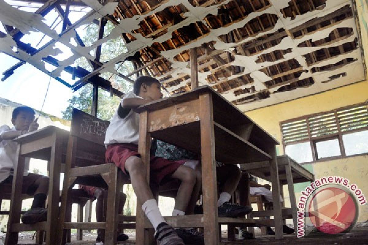 260 ruang kelas sekolah dasar di Jember rusak