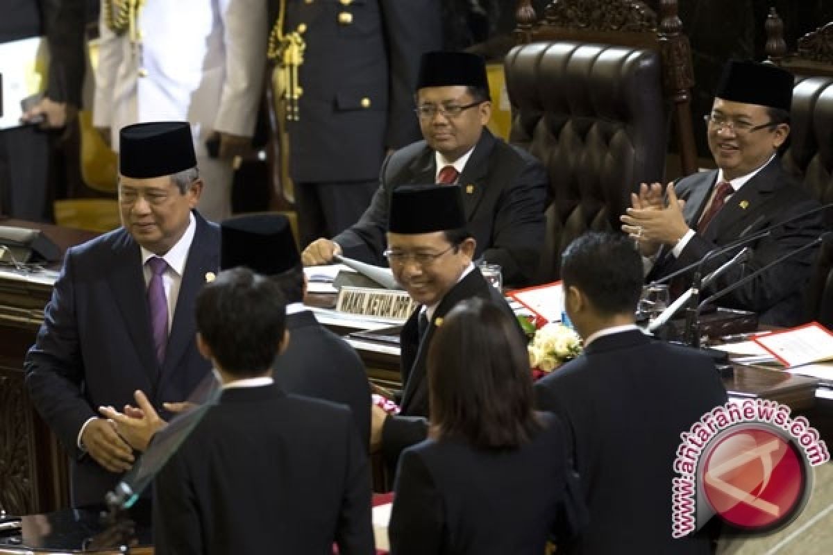 Presiden Yudhoyono, Anak Pacitan Itu Pamitan