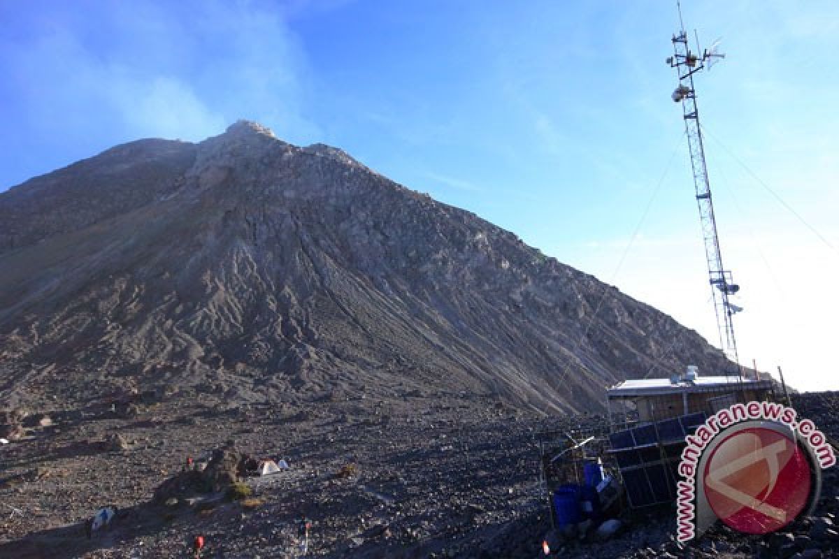 BPPTKG : gemuruh di Merapi akibat cuaca