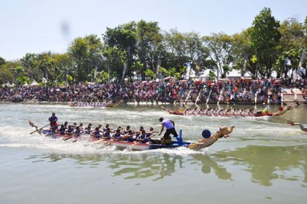 Padang Internasional Dragon Boat ke-12 Ditabuh Kamis