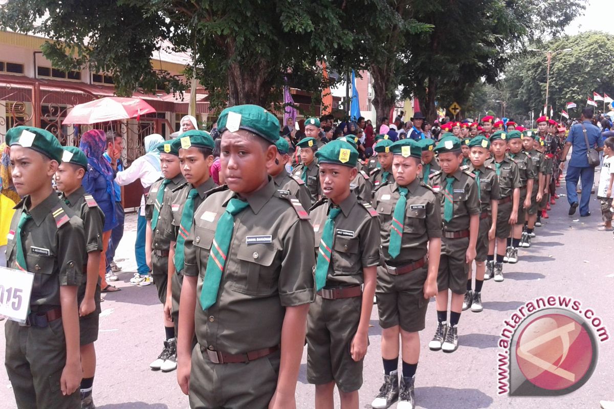 Ribuan Siswa Pangkalpinang Meriahkan Pawai Taaruf