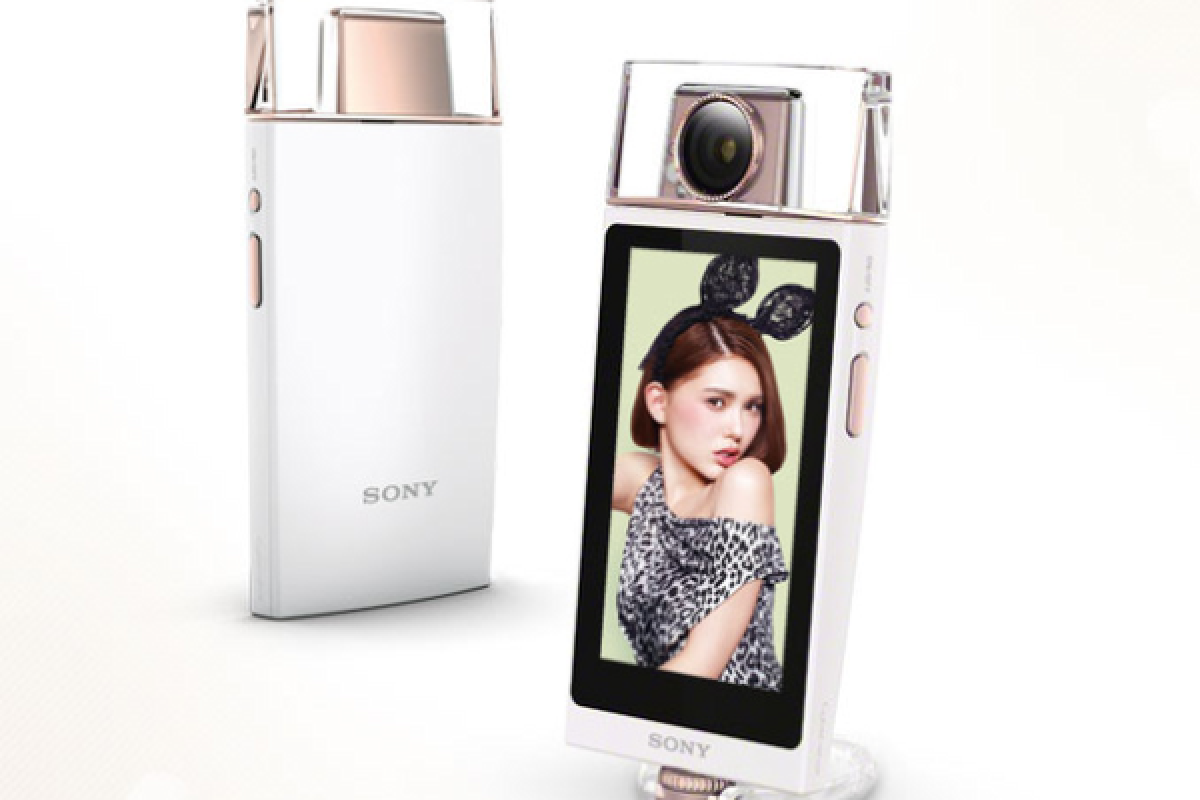 Kamera Unik Selfie Sony Cyber-shot DSC-KW11 
