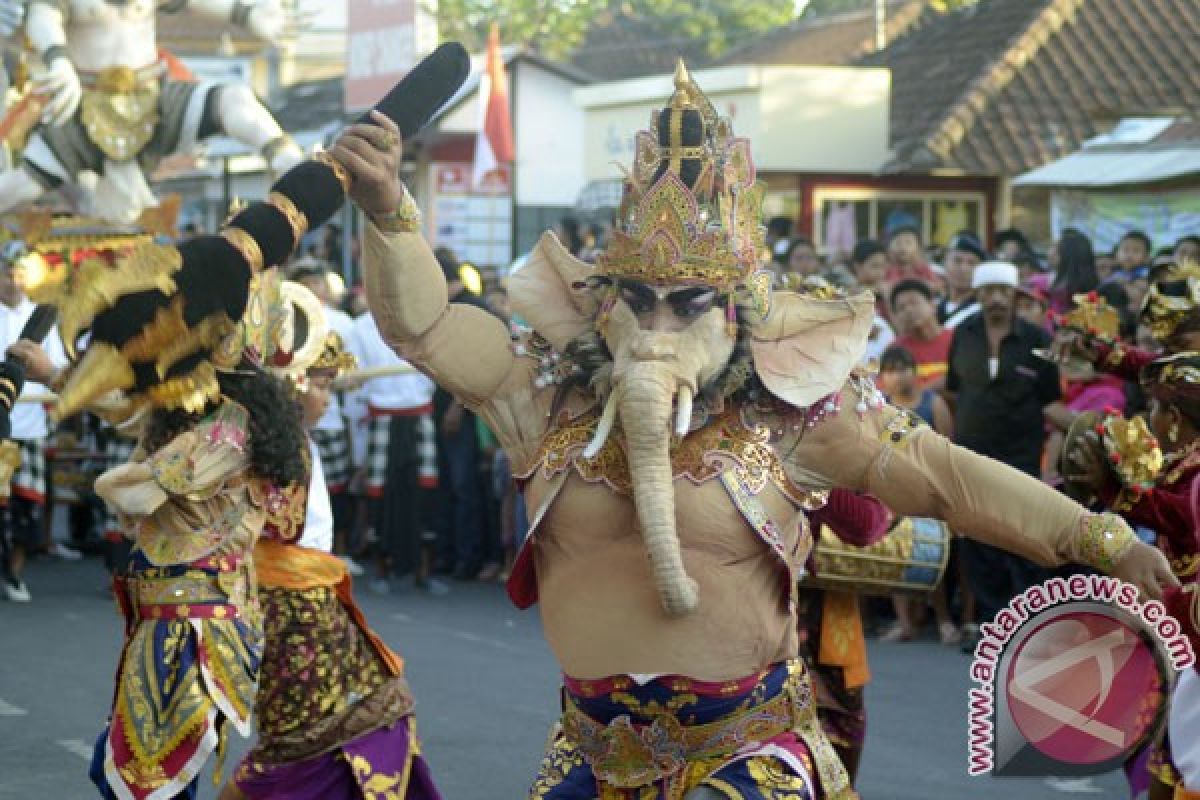 Konderatu gelar TIF 2014 menampilkan tujuh provinsi