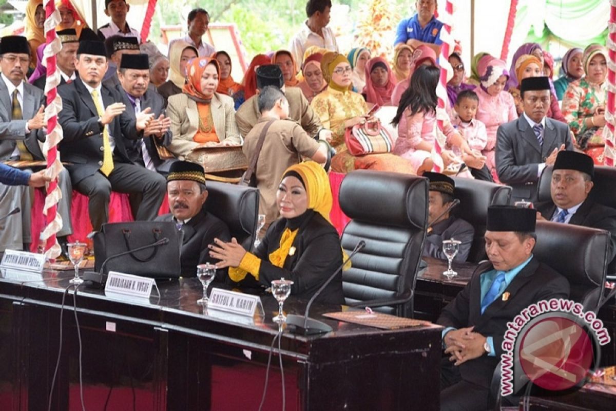 Pelantikan DPRD Gorontalo Utara Diawali Penandatanganan KUA-PPAS