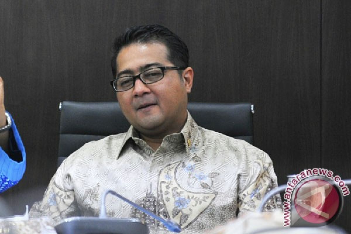 Fraksi PD solid dukung Achsanul Qosasi calon BPK