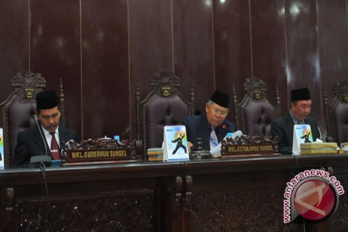 Badan legislasi DPRD sampaikan Raperda Inisiatif dewan 