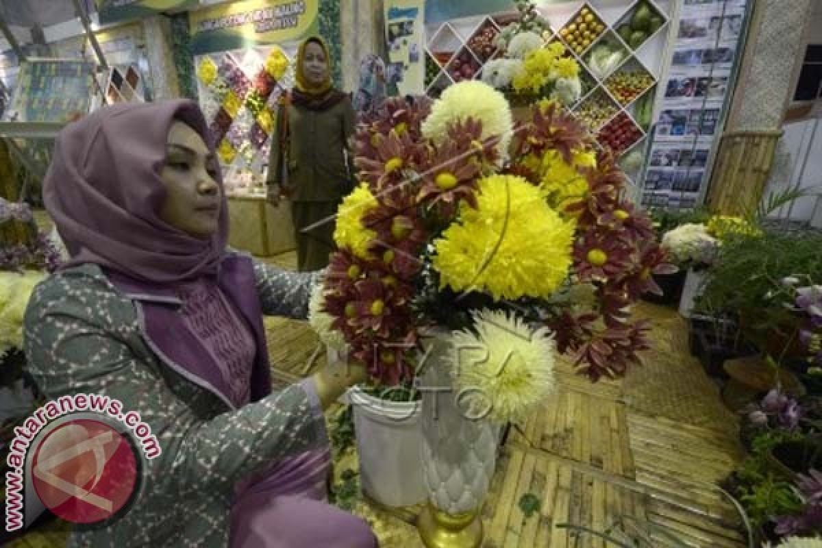 Gubernur Buka Pameran Pembangunan Sulsel 2014 