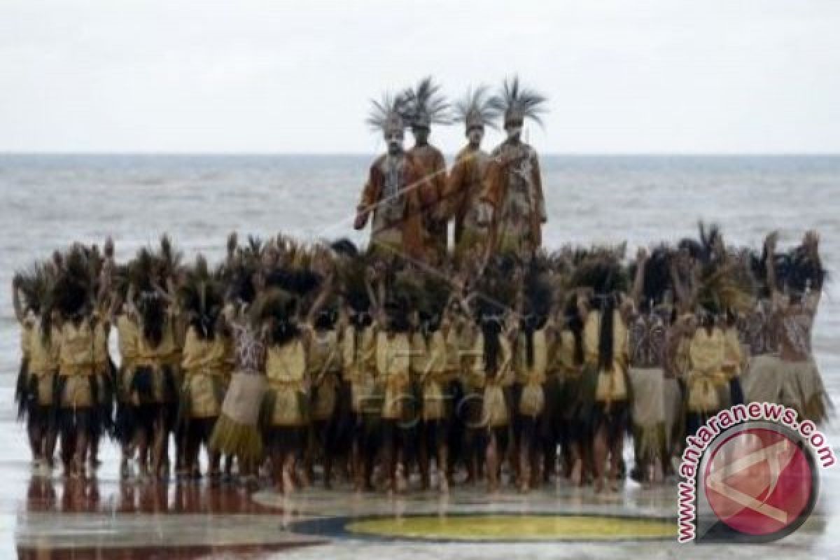 Gubernur Papua Barat: Kearifan adat diwarisi di Raja Ampat