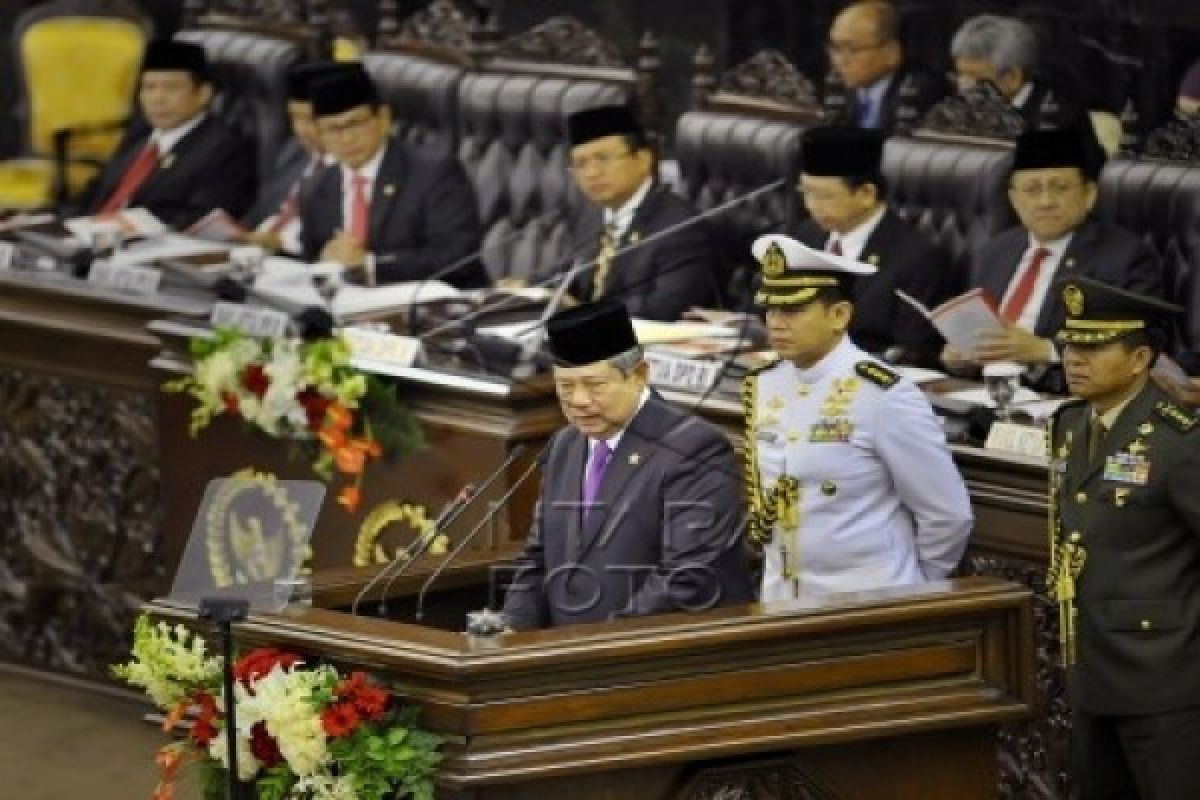 Pidato Presiden RI Atas RUU APBN 2015 Beserta Nota Keuangannya