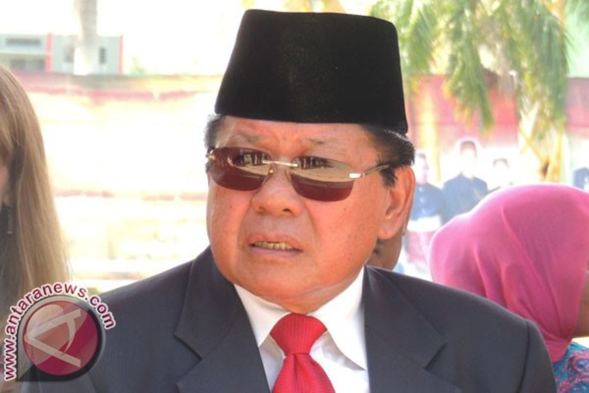 Gubernur Beri Sanksi Pegawai Malas 