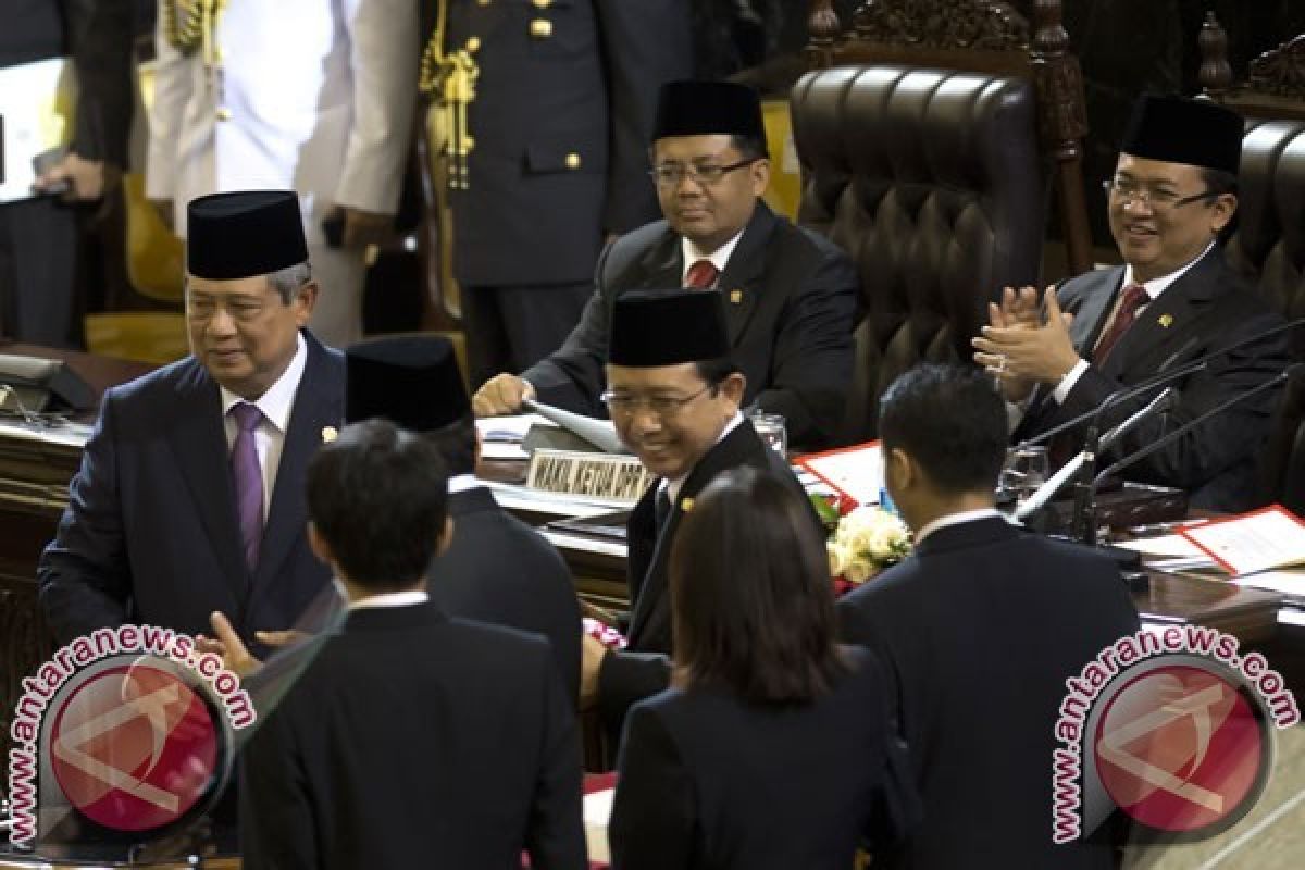 Presiden Yudhoyono, Anak Pacitan Itu Pamitan