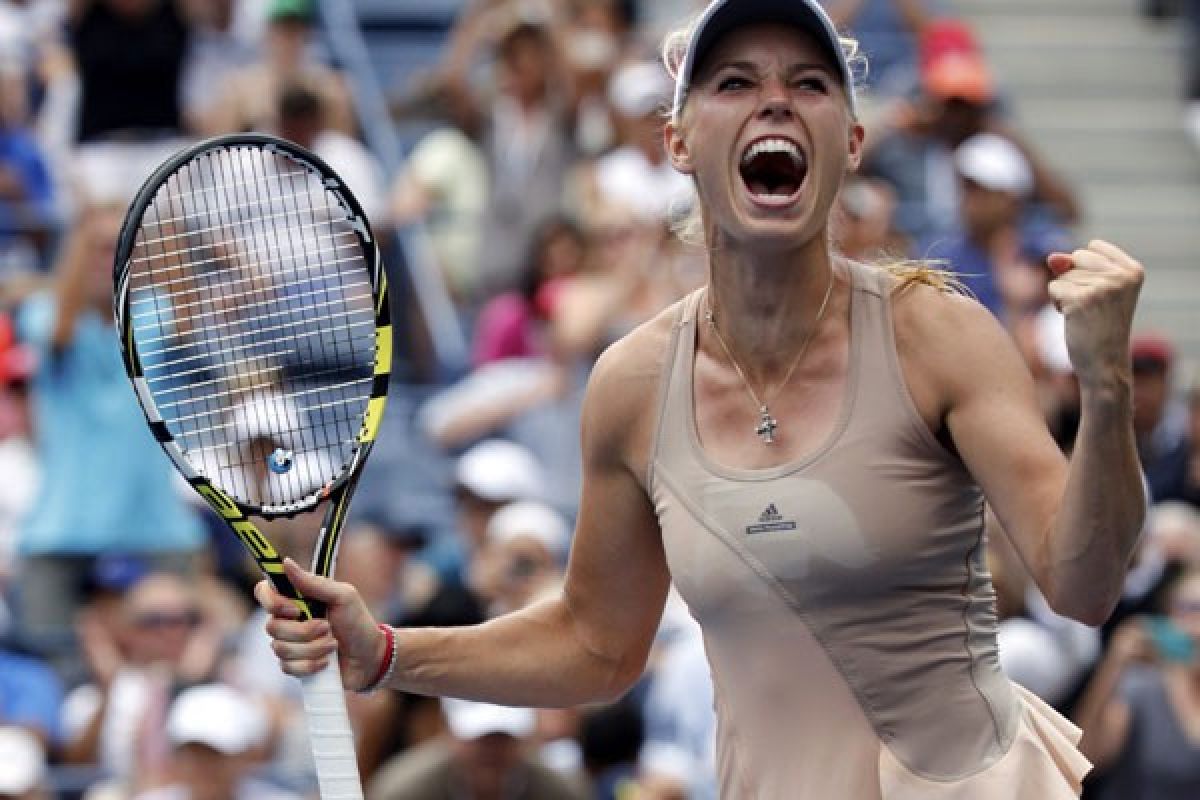 Wozniacki berjuang untuk raih kemenangan di Tokyo