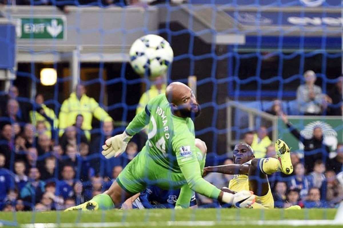 Chelsea 6-3 di kandang Everton 