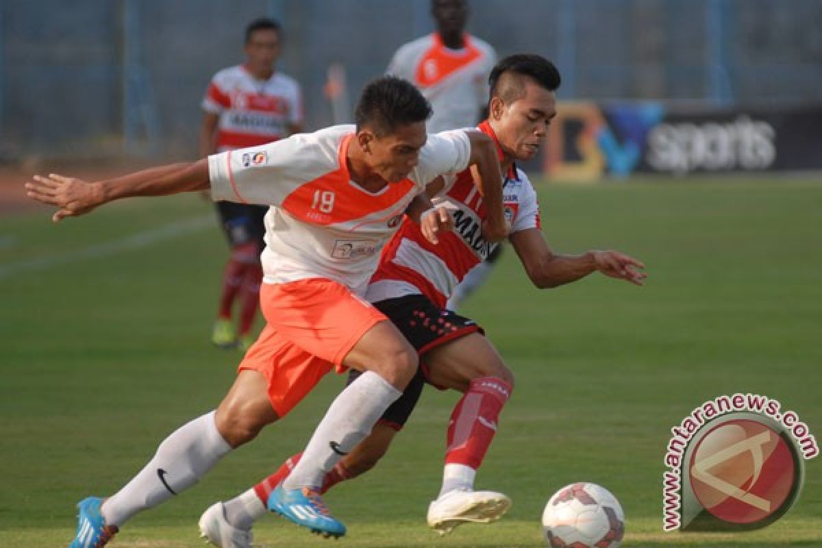 Perseru Serui tundukkan Bali United Pusam 2-0