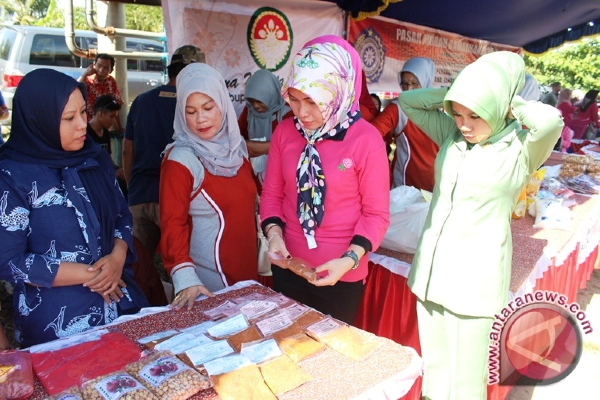 Produsen Makanan Diminta Penuhi  Standar  Sertifikasi  Halal