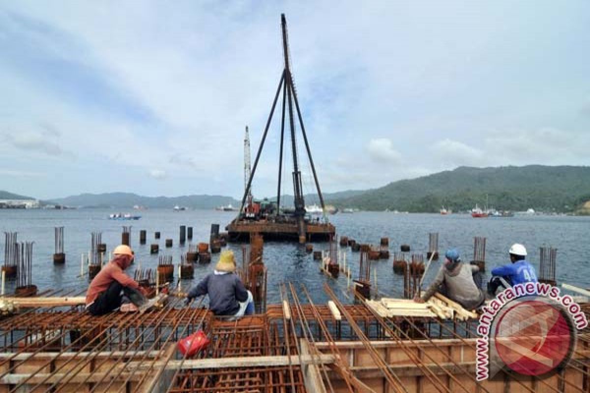 Komisi V DPR RI tinjau Pelabuhan Bitung