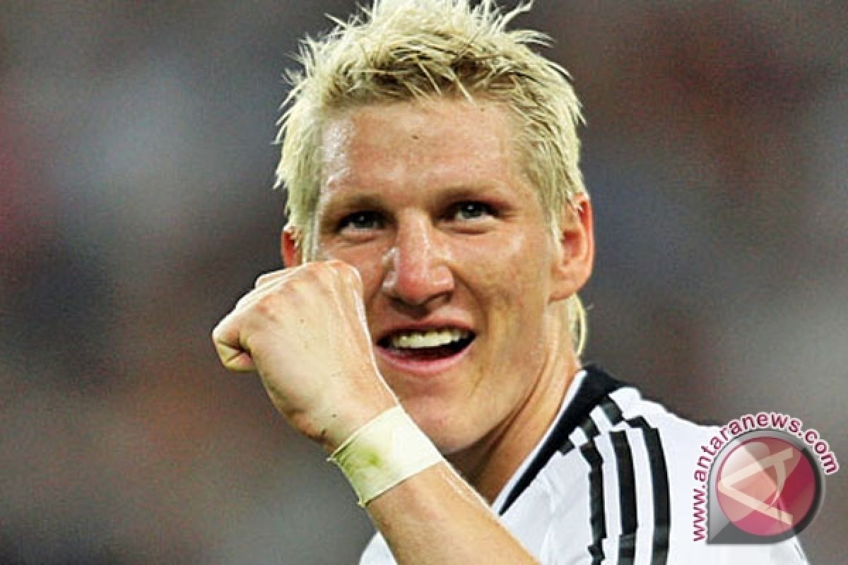 Schweinsteiger mainkan pertandingan terakhirnya bersama Timnas Jerman