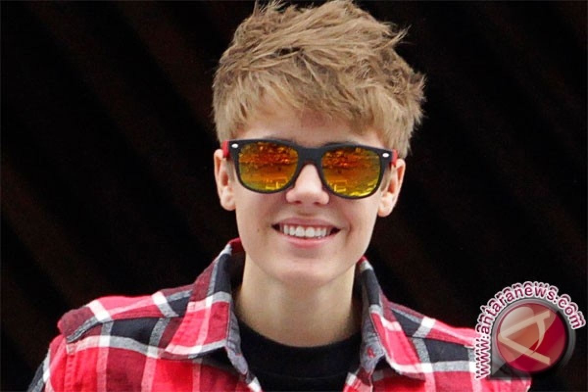  Justin Bieber didakwa atas dugaan penyerangan di Kanada