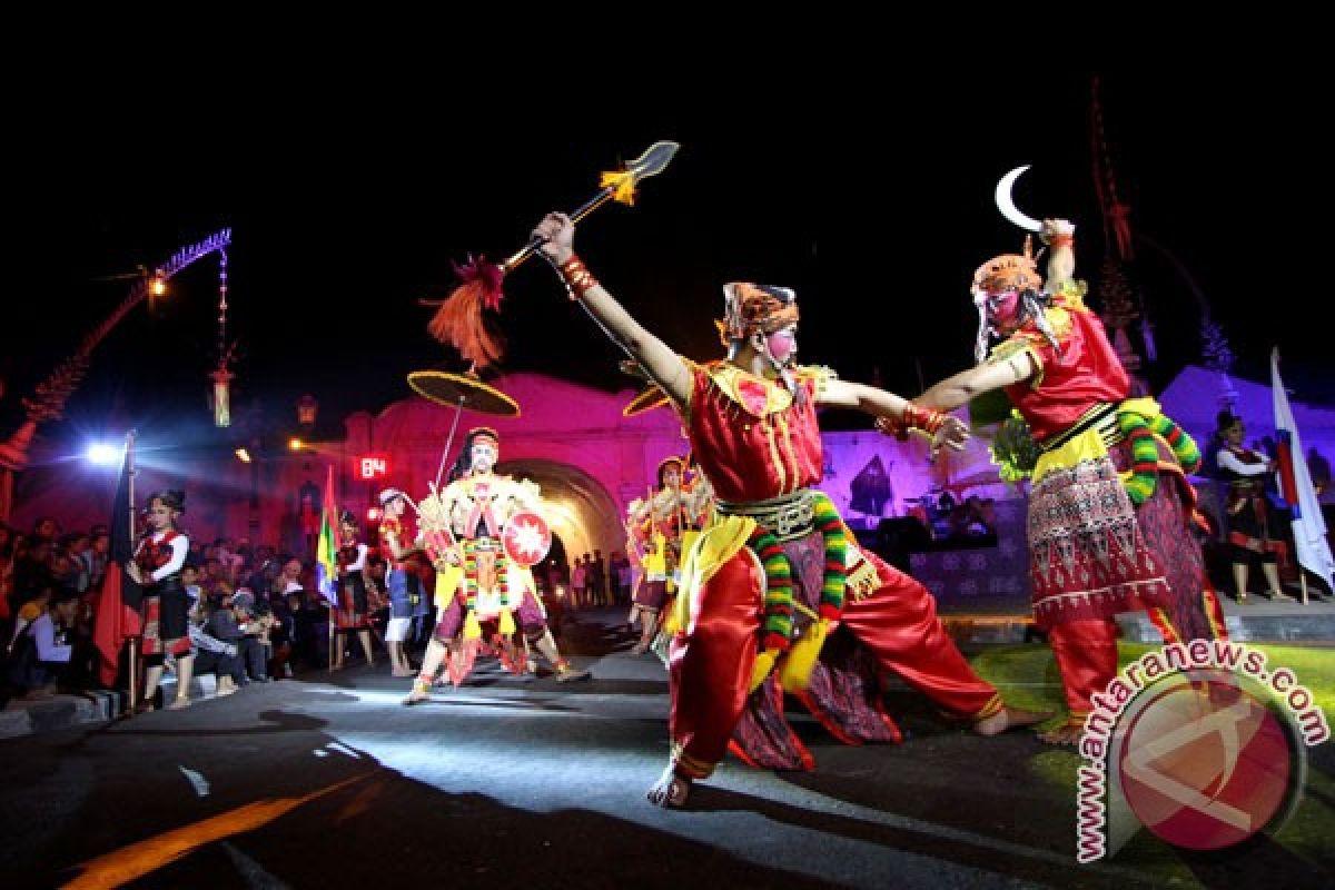 Tim kesenian Gianyar ikut meriahkan festival Yogyakarta