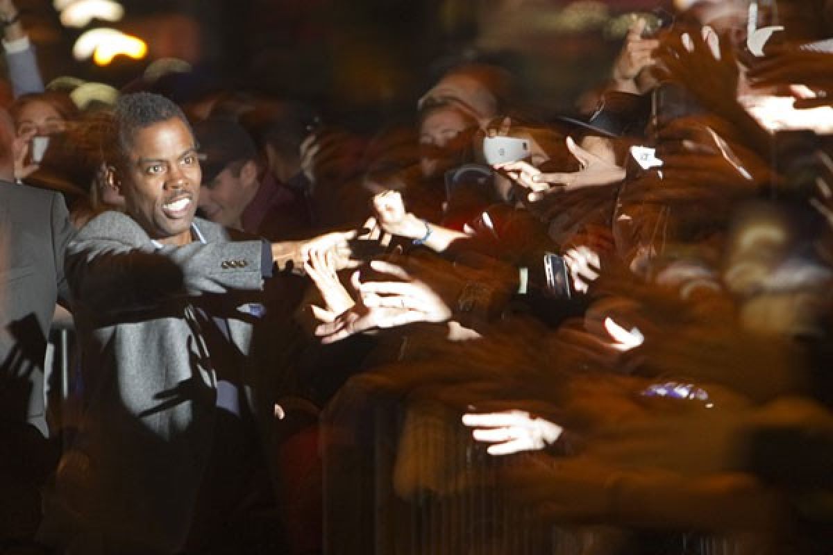 Chris Rock; dua kali presenter Piala Oscar    