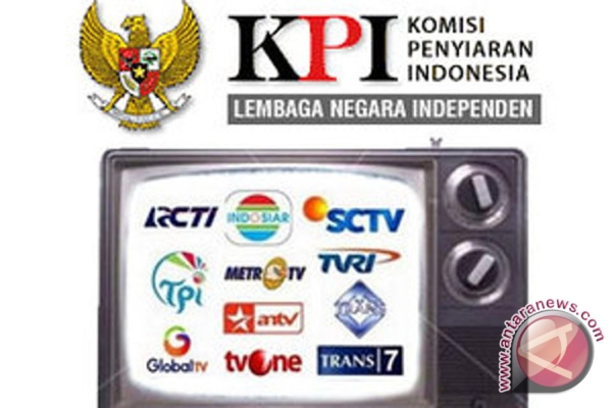 10 KMPS Monitor Broadcast in South Kalimantan