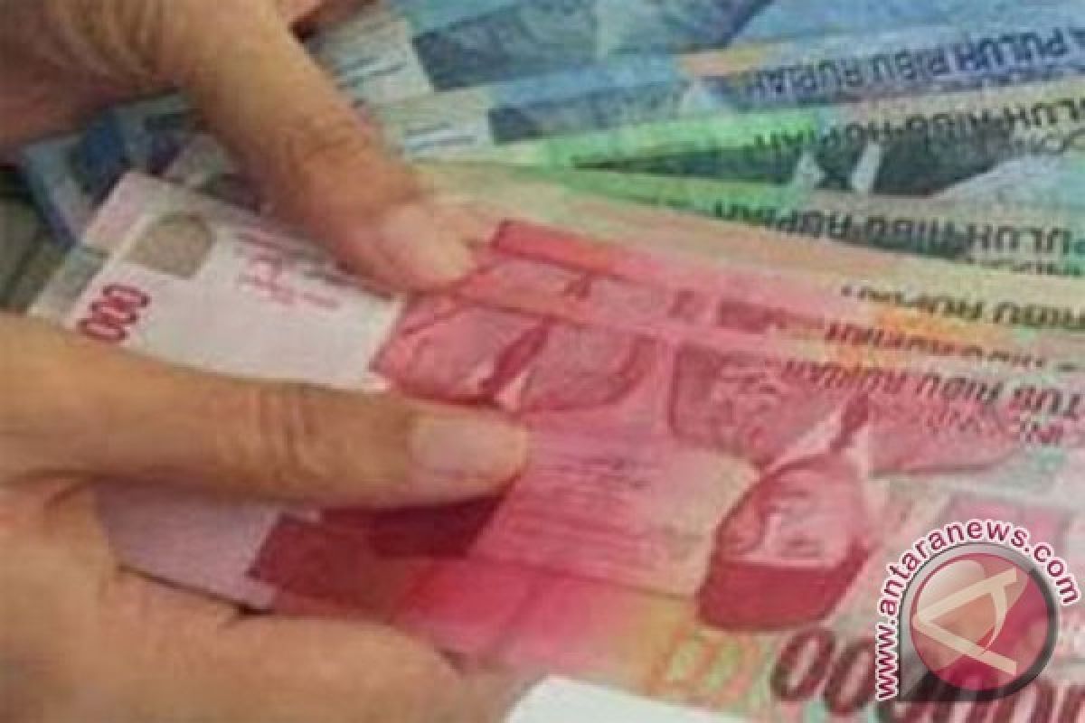 Rupiah Senin sore bergerak melemah jadi Rp12.295