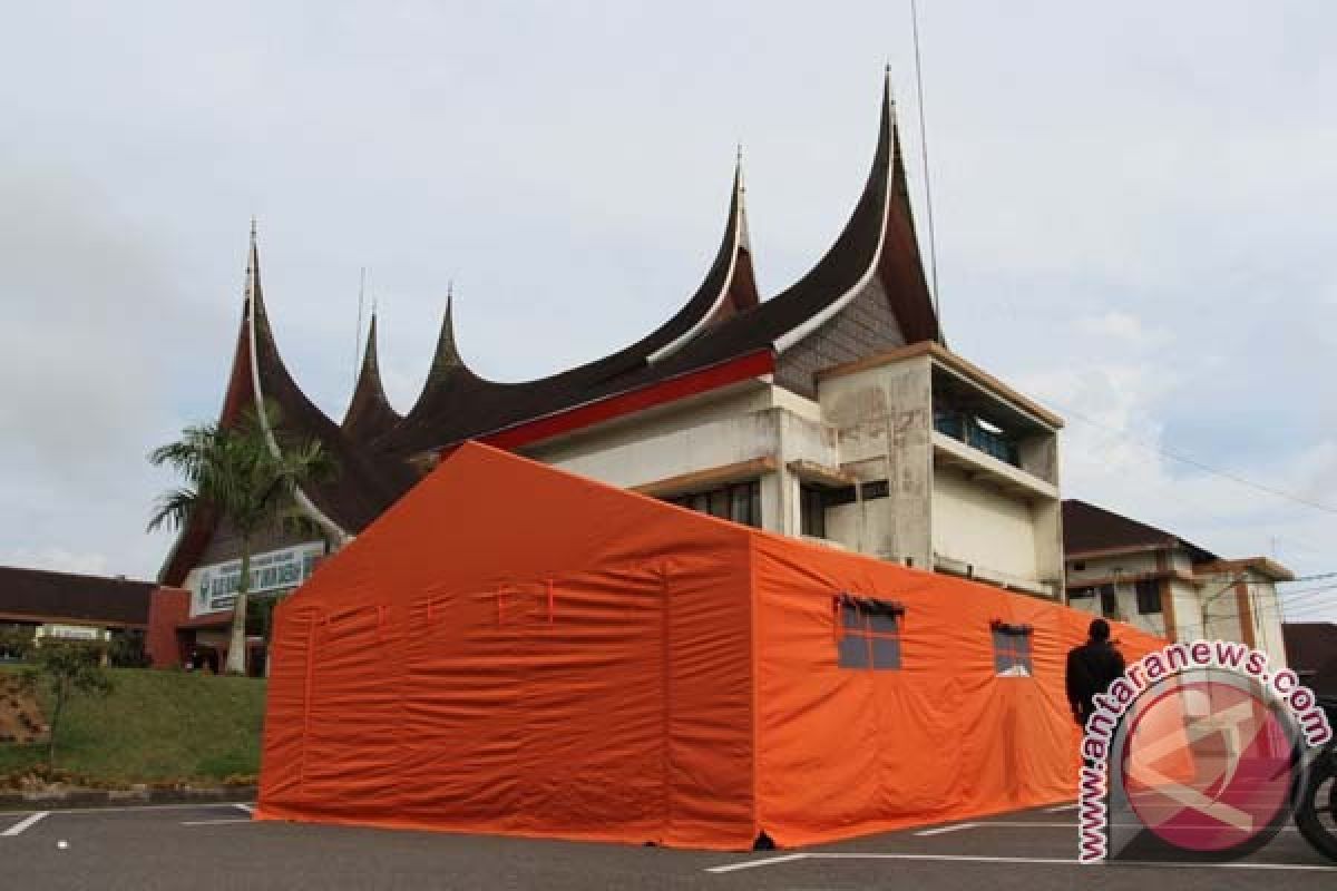 Ratusan rumah di Sumbar rusak akibat gempa