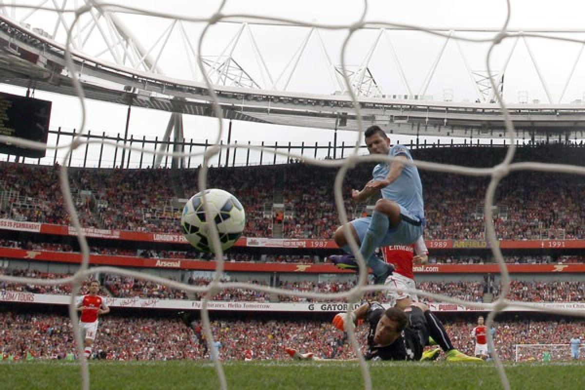 Arsenal ditahan imbang Manchester City 2-2