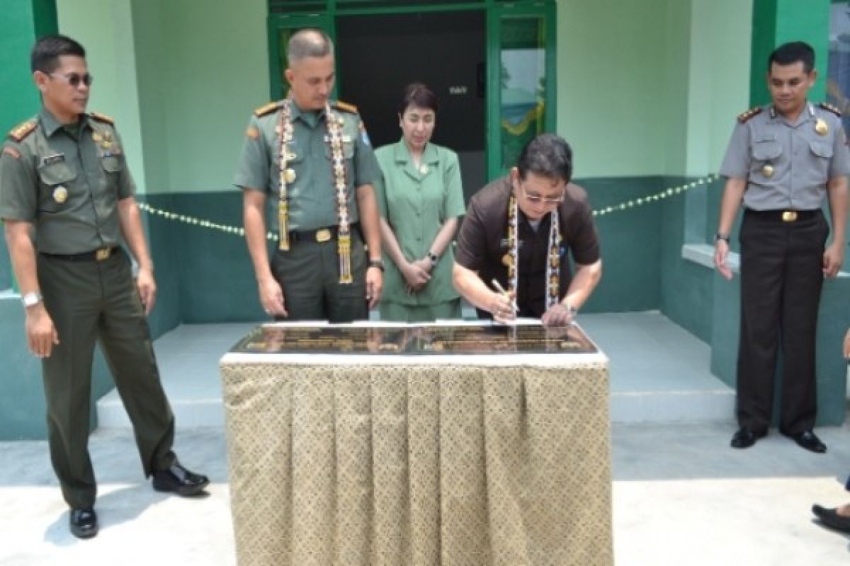 Kantor Penghubung Kodim di Sekadau Diresmikan