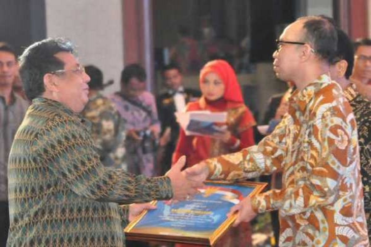 Bupati Sekadau Terima Penghargaan WTP Dari Menkeu RI