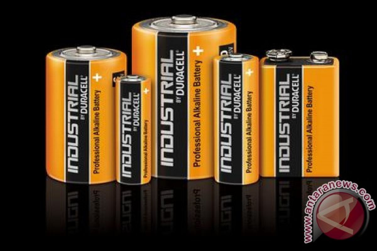 RS Components Now Stocking Newly Branded 'Industrial by Duracell' Alkaline Battery Range for Professional Trade Customers 