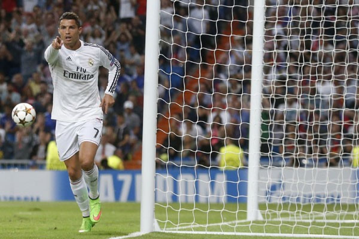 Ronaldo cetak trigol saat kalahkan Deporportivo