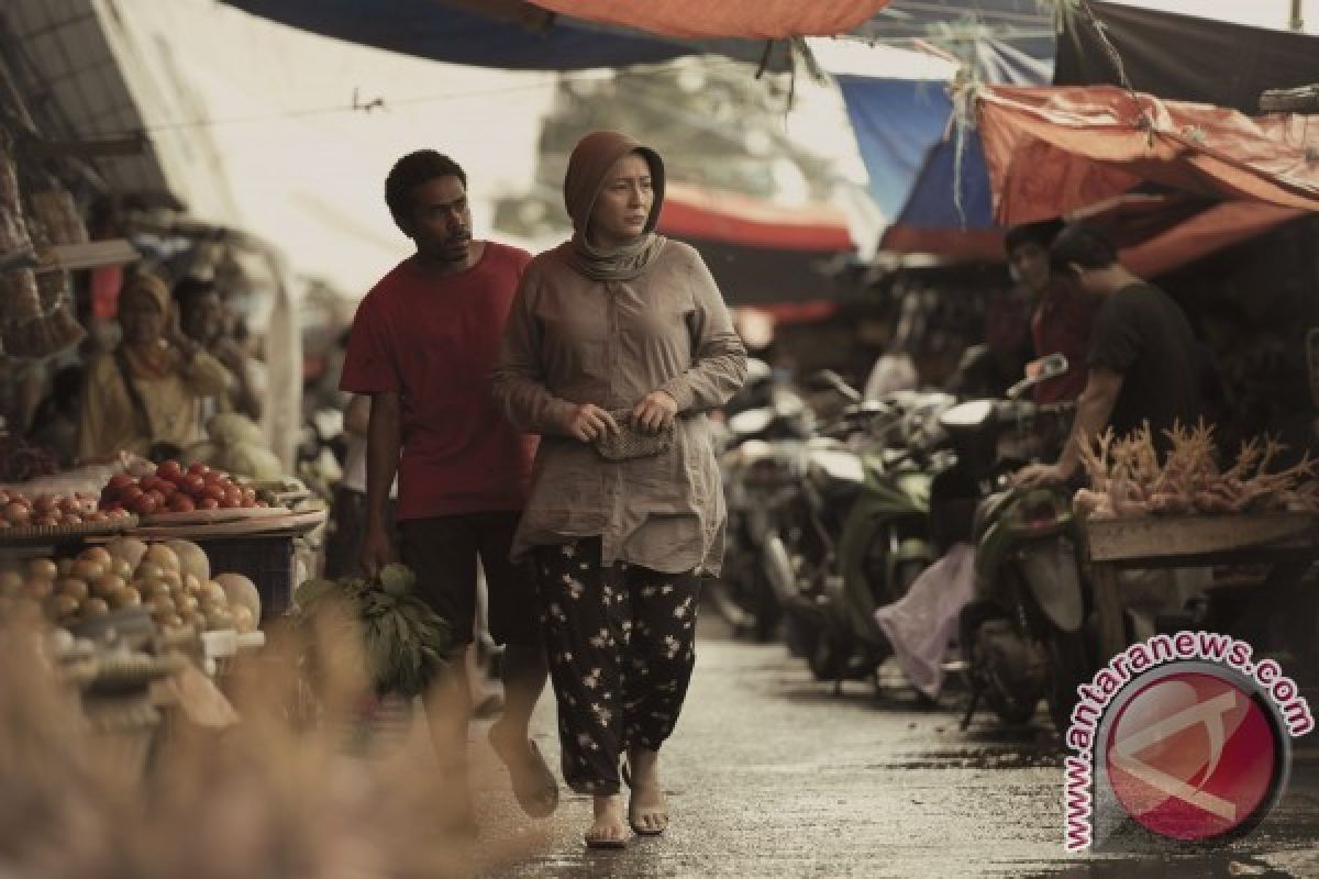 Dewi Irawan Akui Sempat Kesulitan Perankan Sebagai Orang Minangkabau