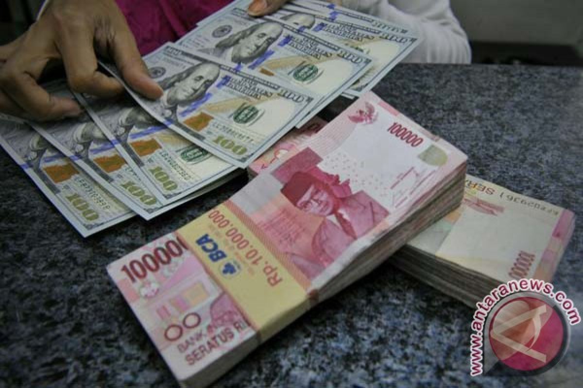 Rupiah Rabu pagi melemah 44 poin