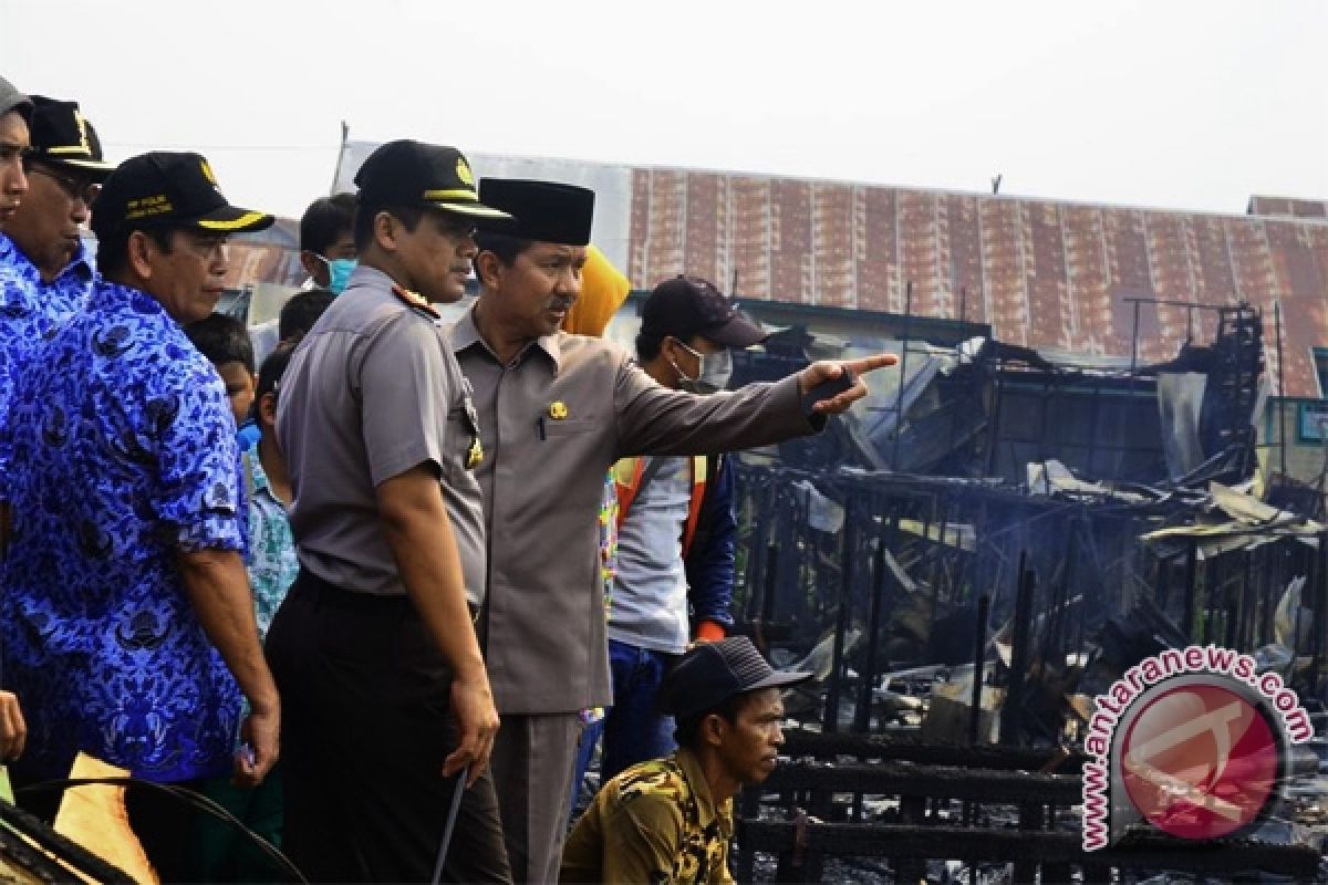 Pemkot Siapkan Bantuan Korban Kebakaran Pinggiran Sungai 